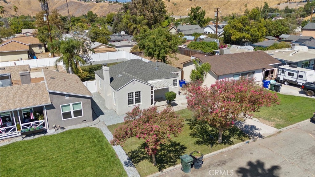 3612 N Pershing