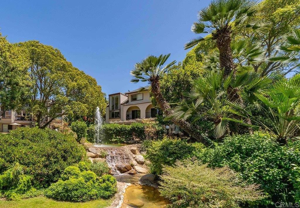 4016 Layang Layang Circle C, Carlsbad CA 92008