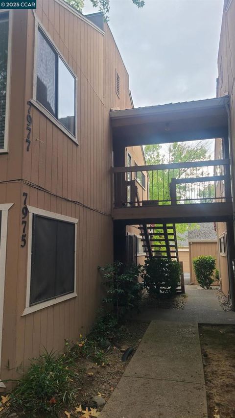 7977 Arcade Lake Ln Citrus Heights CA 95610