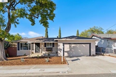 Photo of 1208 Botelho St ST, Antioch, CA 94509 (MLS # 41152644)