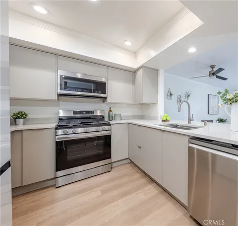 1988 Junipero Avenue, Signal Hill, CA 90755 - MLS#: OC25244982