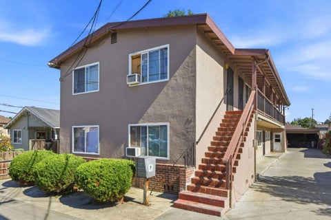 Photo of 88 Topeka Avenue, San Jose, CA 95128 (MLS # ML82065826)