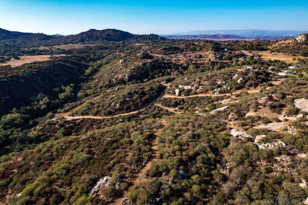 Ramona - Land