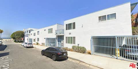 Photo of 25 Navy Street #4, Venice, CA 90291 (MLS # 26832243)