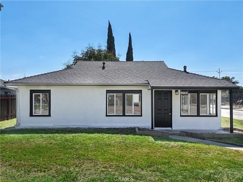 Photo of 12104 Achilles St St, Norwalk, CA 90650 (MLS # SB26021329)