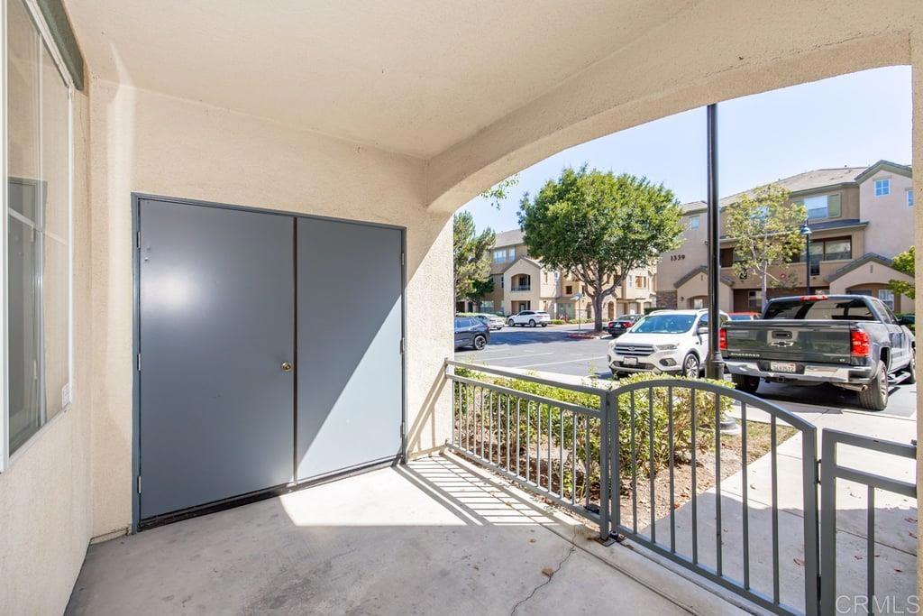 1338 Nicolette Avenue 1011
