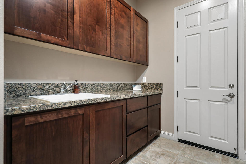 Mountain View CC - Residential