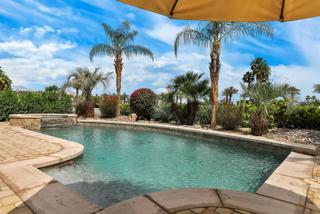 Mountain View CC - Residential