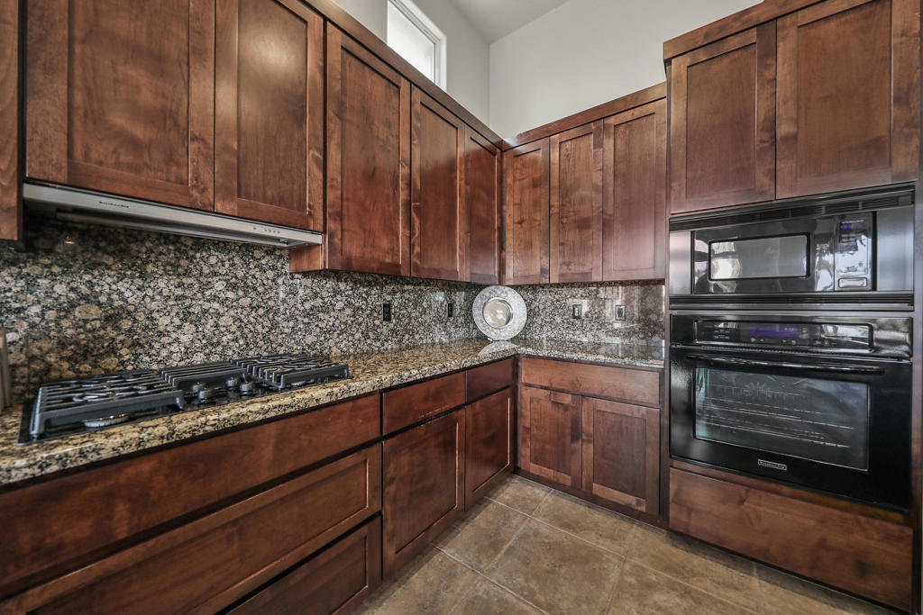 Mountain View CC - Residential