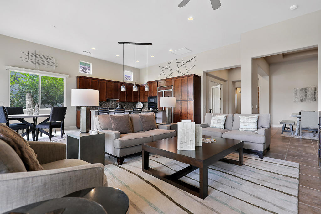 Mountain View CC - Residential