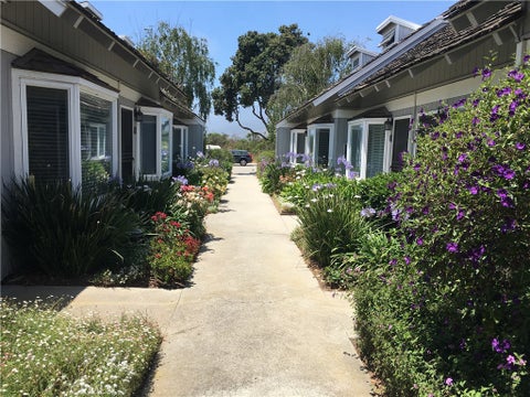 Photo of 130 Ash Ave #8, Carpinteria, CA 93013 (MLS # SR26219218)