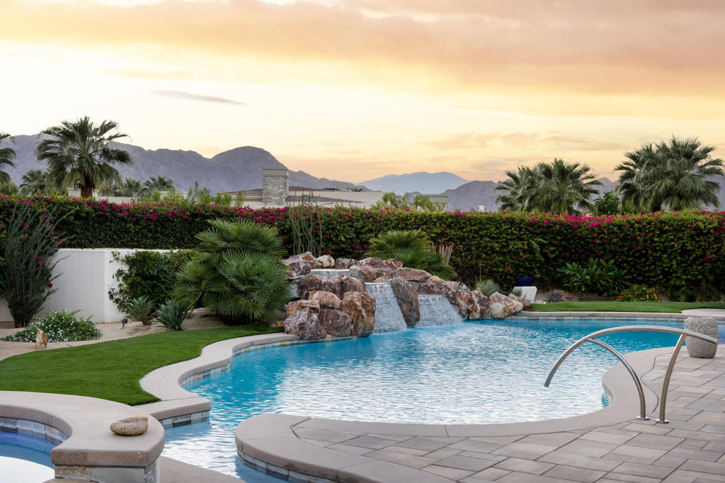 The Estancias Rancho LQ - Residential