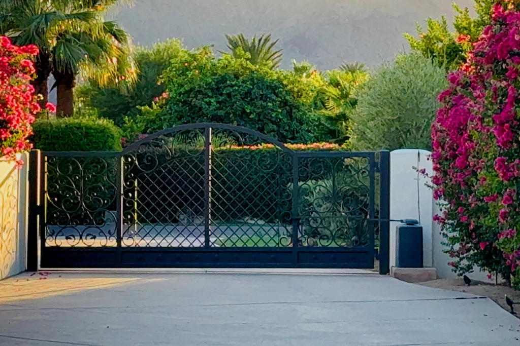 The Estancias Rancho LQ - Residential