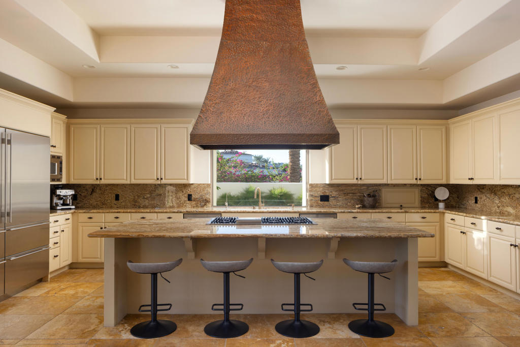 The Estancias Rancho LQ - Residential