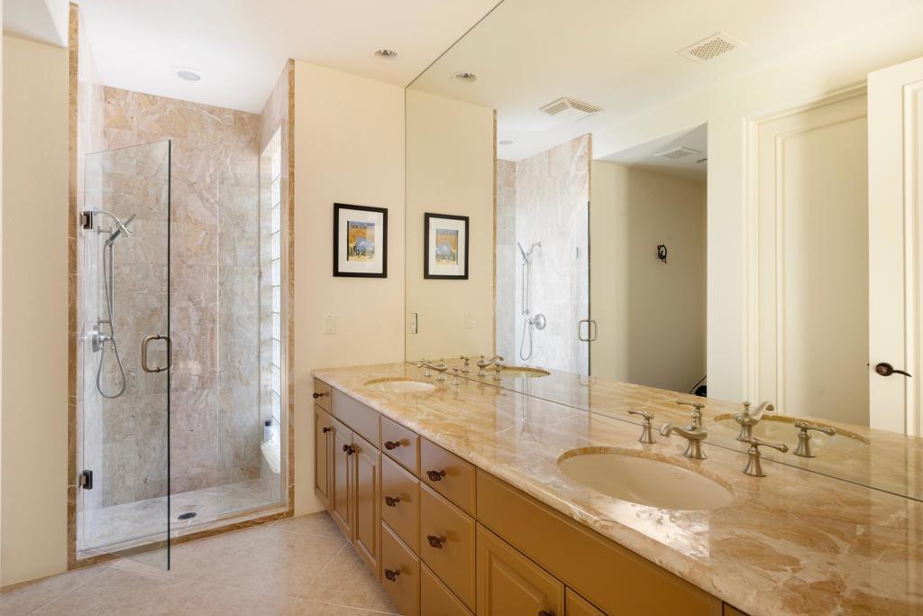 The Estancias Rancho LQ - Residential