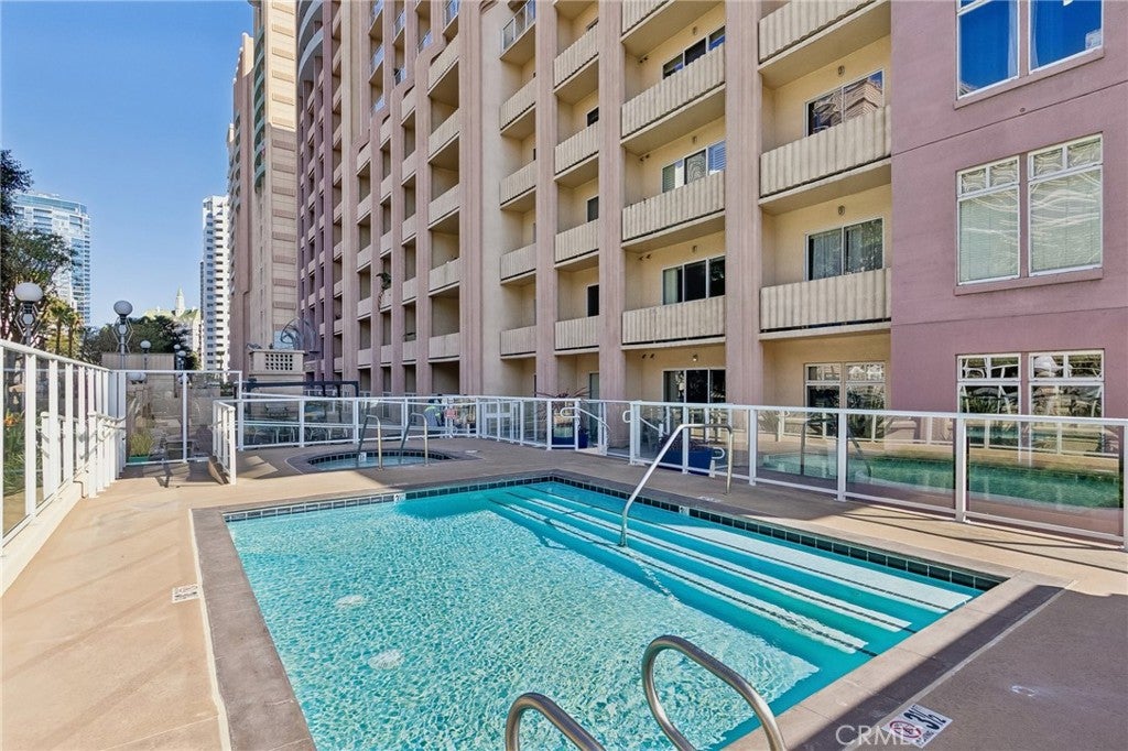 388 E Ocean Boulevard 709