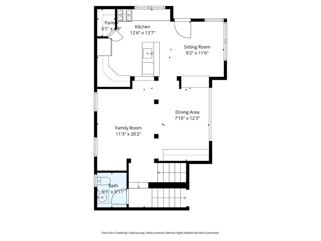 Main image without alt text