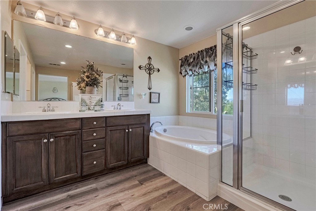 Canyon Gate (CYNGA) - Residential