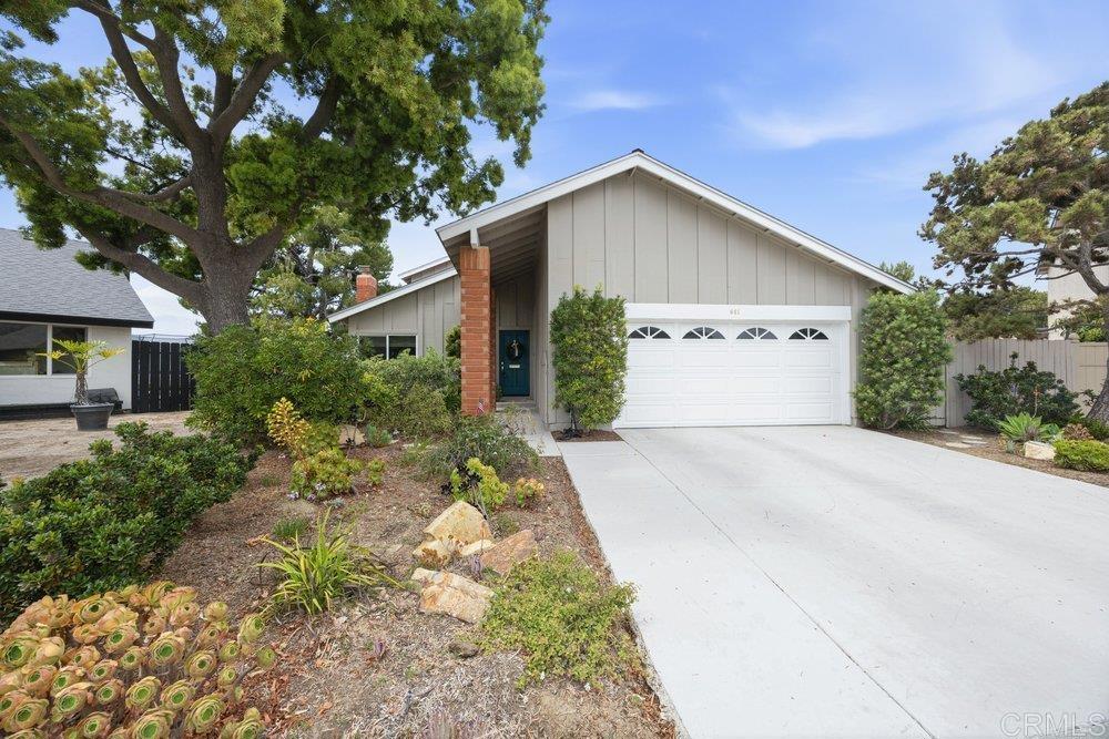 661 Gilbert Place