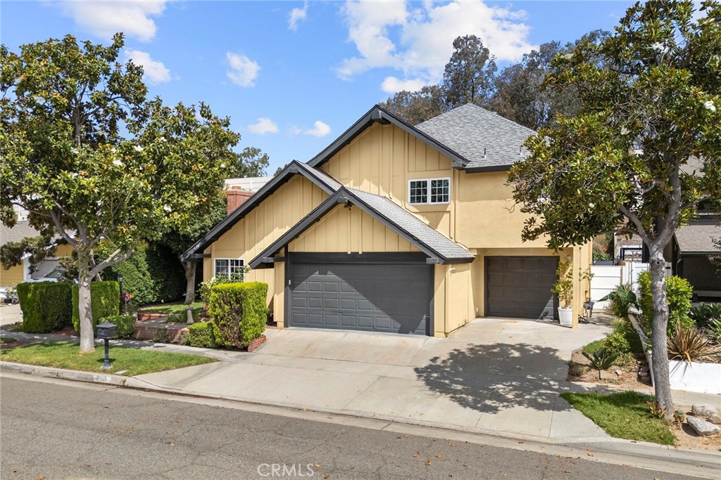 6263 E Northfield