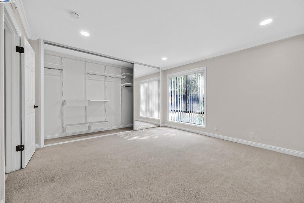 WALNUT CREEK - Residential