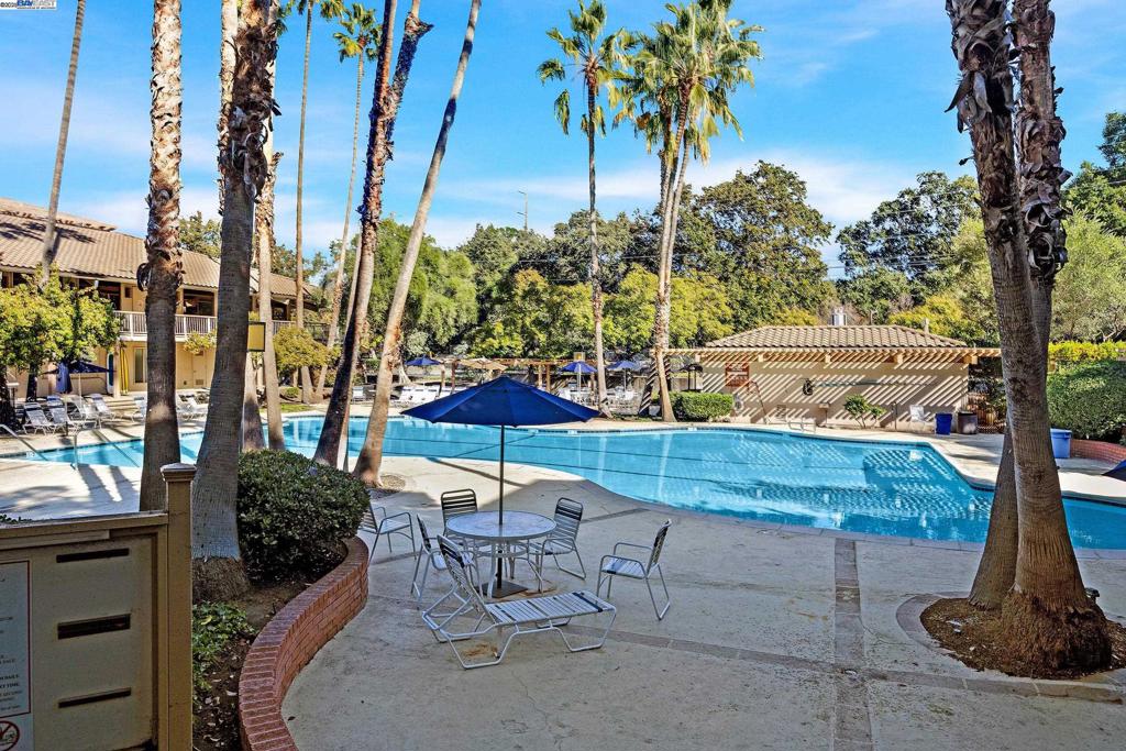 WALNUT CREEK - Residential