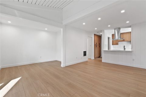 1030 W Macarthur 90 Santa Ana CA 92707