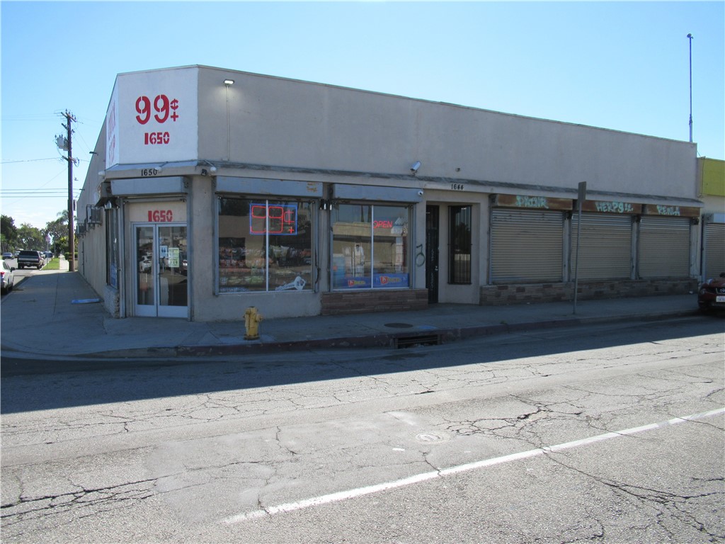 1644 E Compton Boulevard