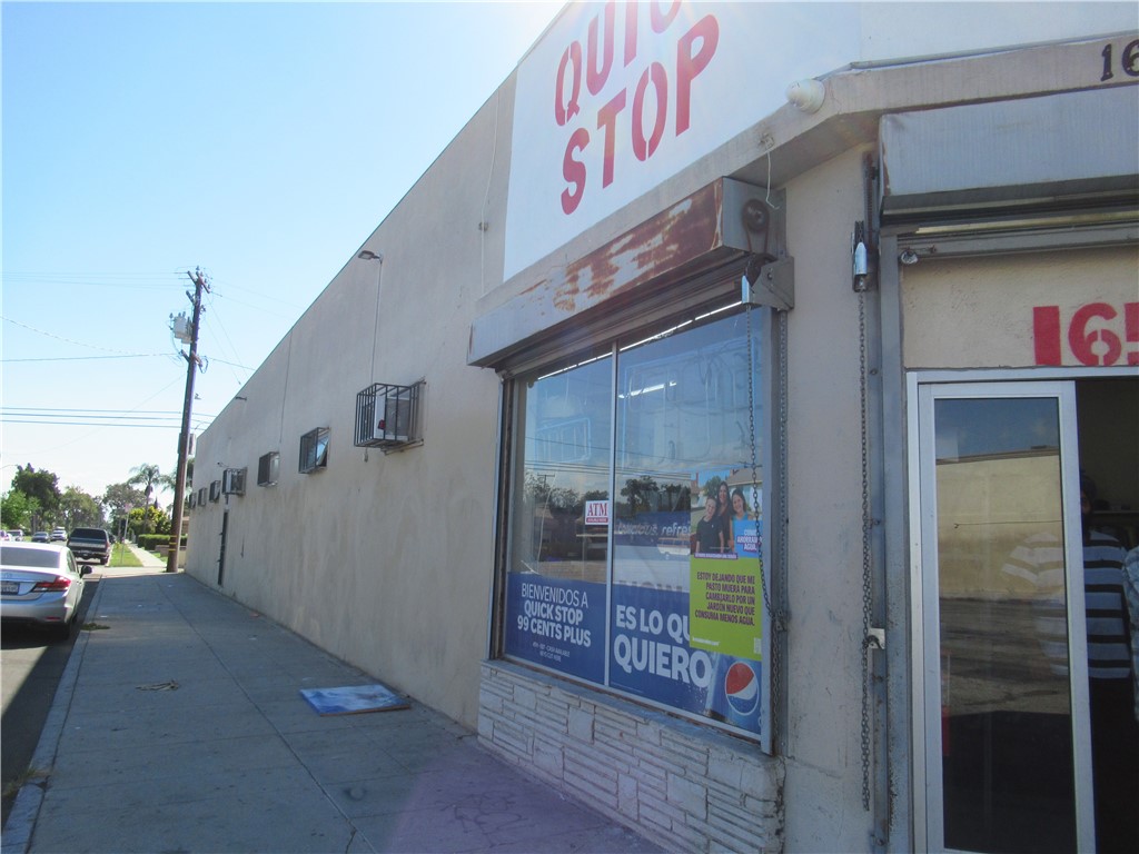 1644 E Compton Boulevard