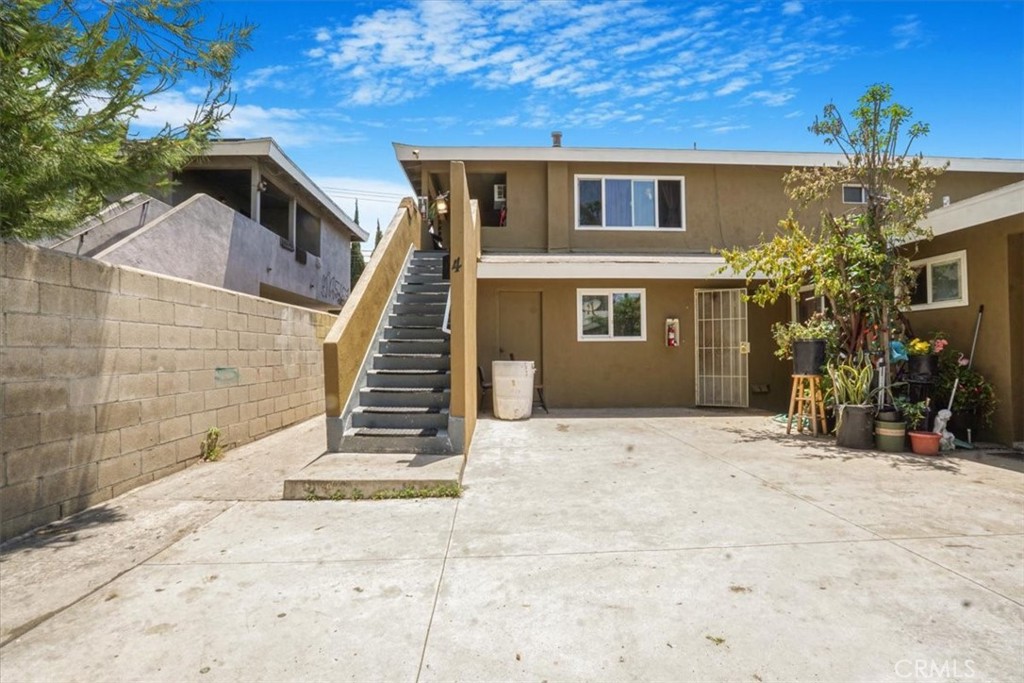 11712 Stuart Drive