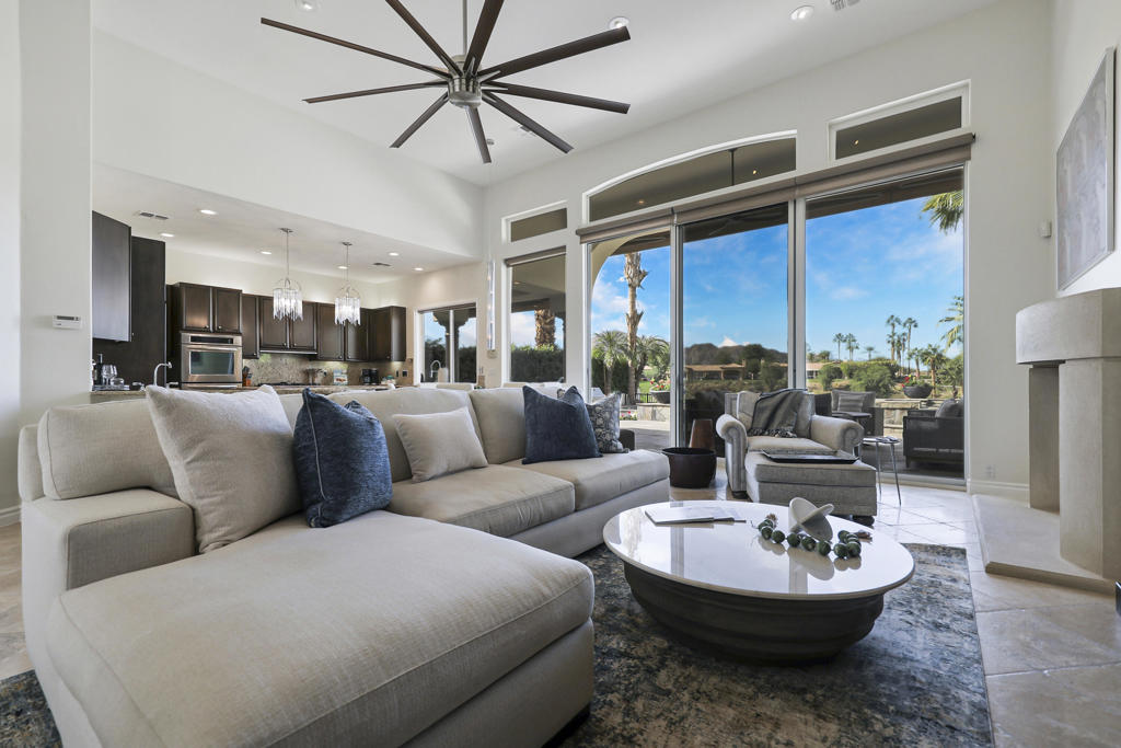 Rancho La Quinta CC - Residential Lease