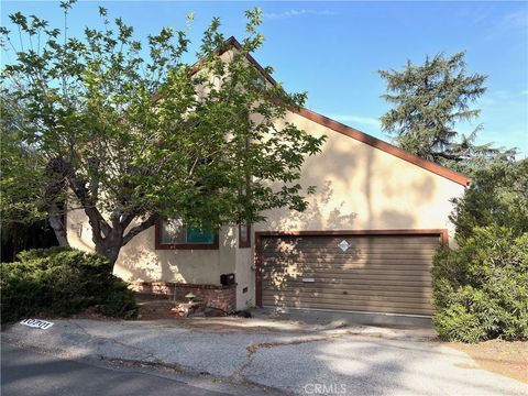 Photo of 10701 Commerce Ave, Tujunga, CA 91042 (MLS # SR26091623)