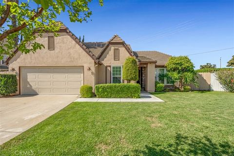 Photo of 1596 Honeydale Court, Upland, CA 91786 (MLS # CV26066161)