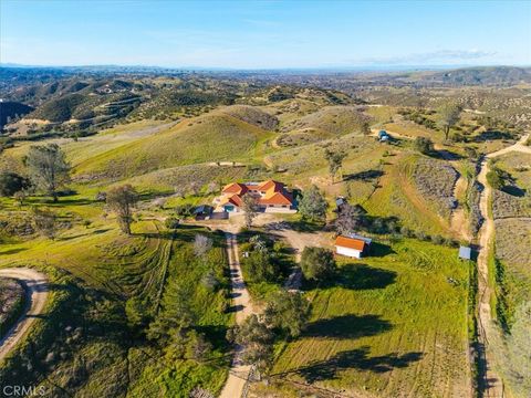 Tiny photo for 9750 Random Canyon Way, Creston, CA 93432 (MLS # SC25281019)