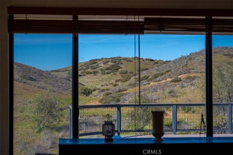 Tiny photo for 9750 Random Canyon Way, Creston, CA 93432 (MLS # SC25281019)