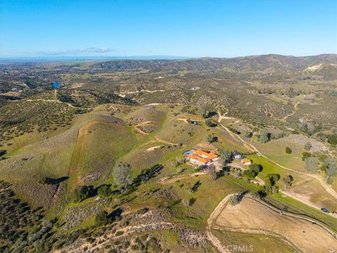 Tiny photo for 9750 Random Canyon Way, Creston, CA 93432 (MLS # SC25281019)