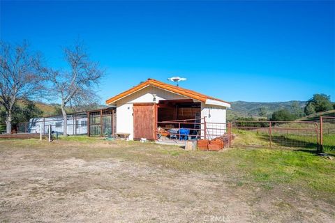 Tiny photo for 9750 Random Canyon Way, Creston, CA 93432 (MLS # SC25281019)
