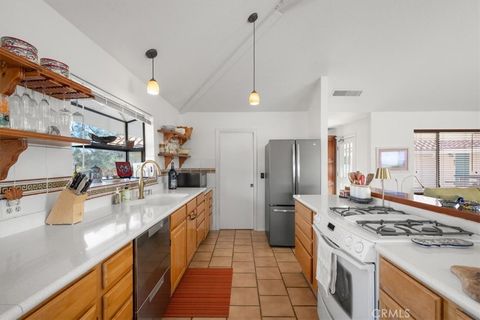 Tiny photo for 9750 Random Canyon Way, Creston, CA 93432 (MLS # SC25281019)