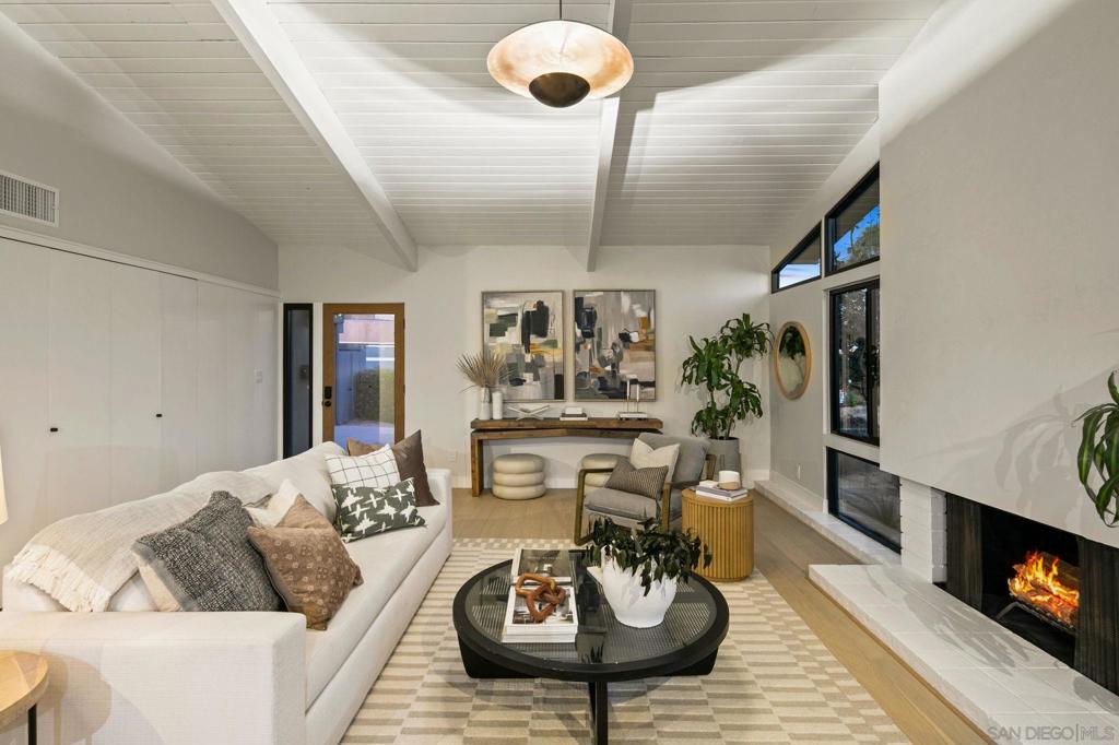 Pacific Beach - Residential