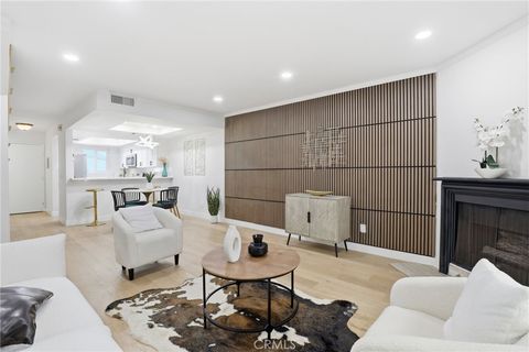 Photo of 11119 Camarillo St #104, North Hollywood, CA 91602 (MLS # SR25244977) Photo of 11119 Camarillo St #104, North Hollywood, CA 91602 (MLS # SR25244977)