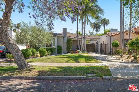 Photo of 2130 Kelton Avenue, Los Angeles, CA 90025 (MLS # 26822853)