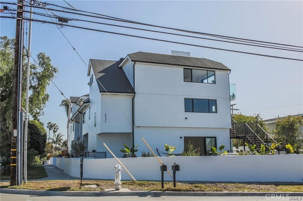 26372 Via California StudioB