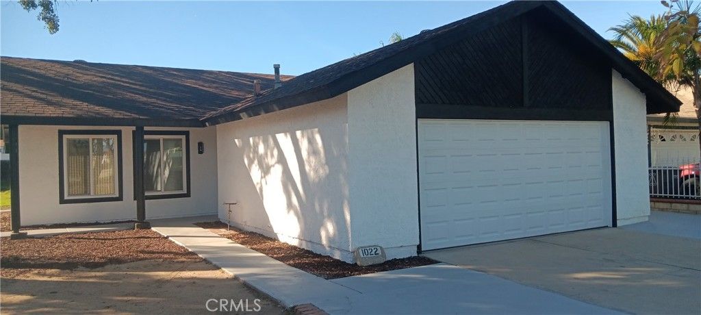 Photo of 1022 Ruby Dr, Perris, CA 92571 (MLS # CV26011140)
