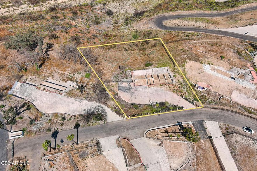Stunning top-of-the-mountain views.  Overlooking the mountains, Pleasant Valley, and all the way to the ocean and Santa Cruz Island! Amazing, large, usable land ready to build your dream home.Over an acre lot ( 50,660sqft).  Offers an unparalleled opportunity to build and transform this property into a breathtaking oasis with panoramic views.