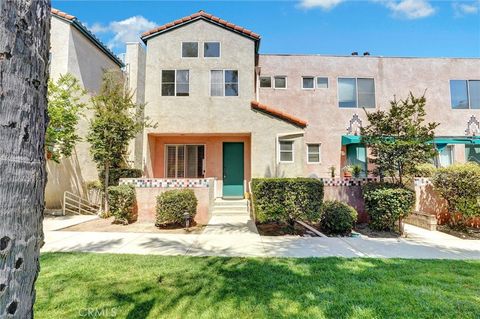 Photo of 13901 Olive View LN #38, Sylmar, CA 91342 (MLS # SR26103462)
