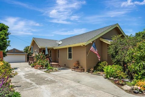 Photo of 89 Hatton Avenue, Spreckels, CA 93962 (MLS # ML82026319) Photo of 89 Hatton Avenue, Spreckels, CA 93962 (MLS # ML82026319)