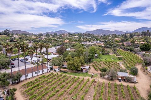 17430 Plaza Otonal San Diego CA 92128