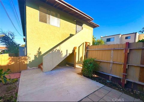 25532 Oak Lomita CA 90717