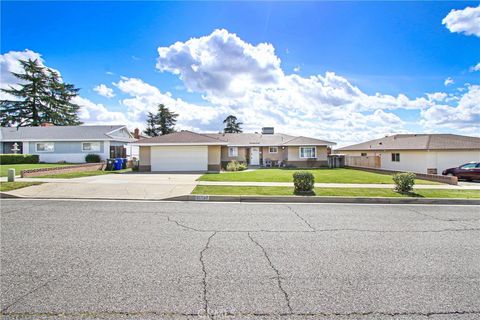 Photo of 35597 Velardo Dr, Yucaipa, CA 92399 (MLS # IV26037840)