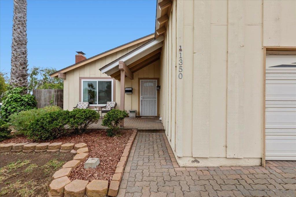 11350 Osoyoos Place